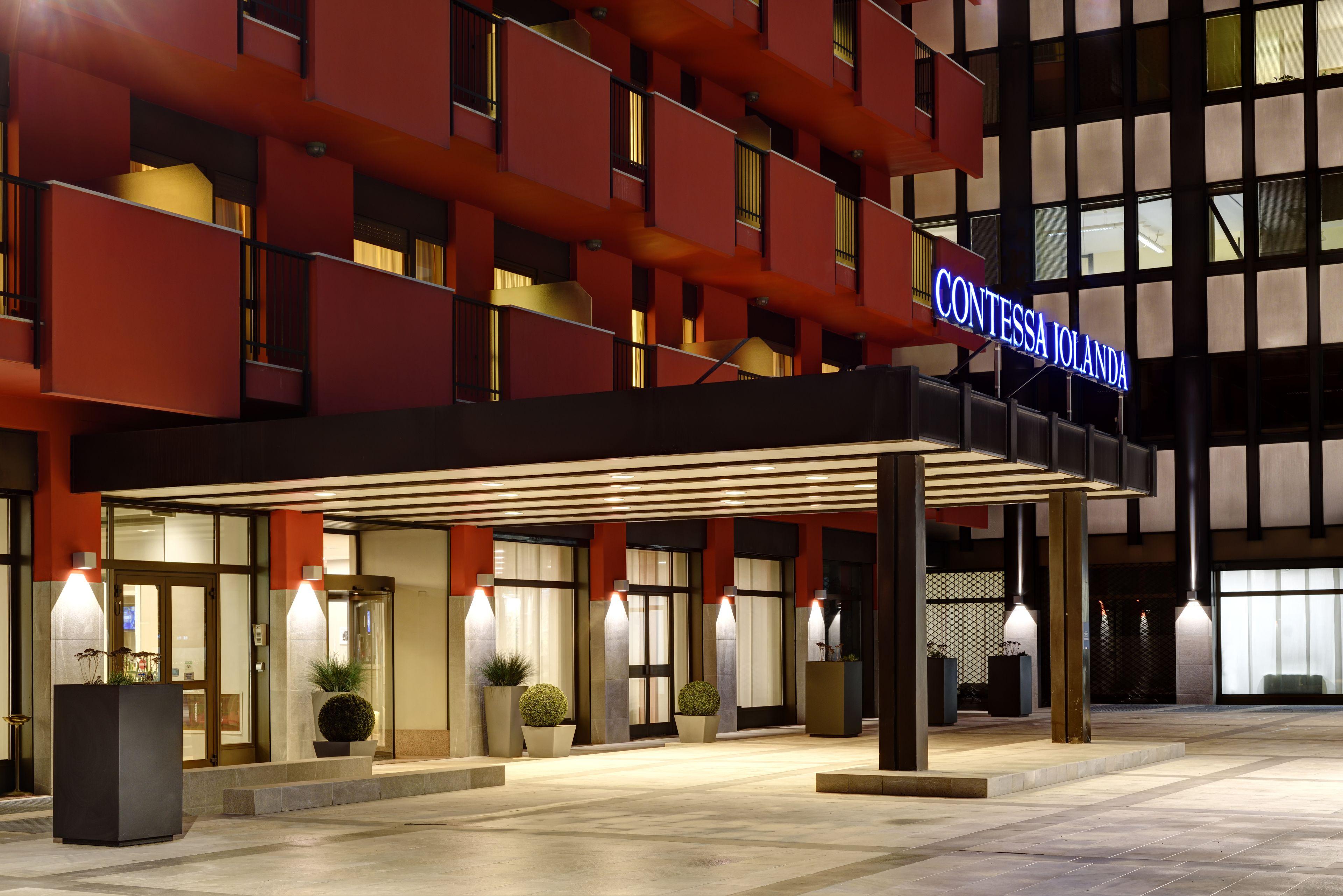 Una Hotels Hotel & Residence Contessa Jolanda Milano — Photos 3
