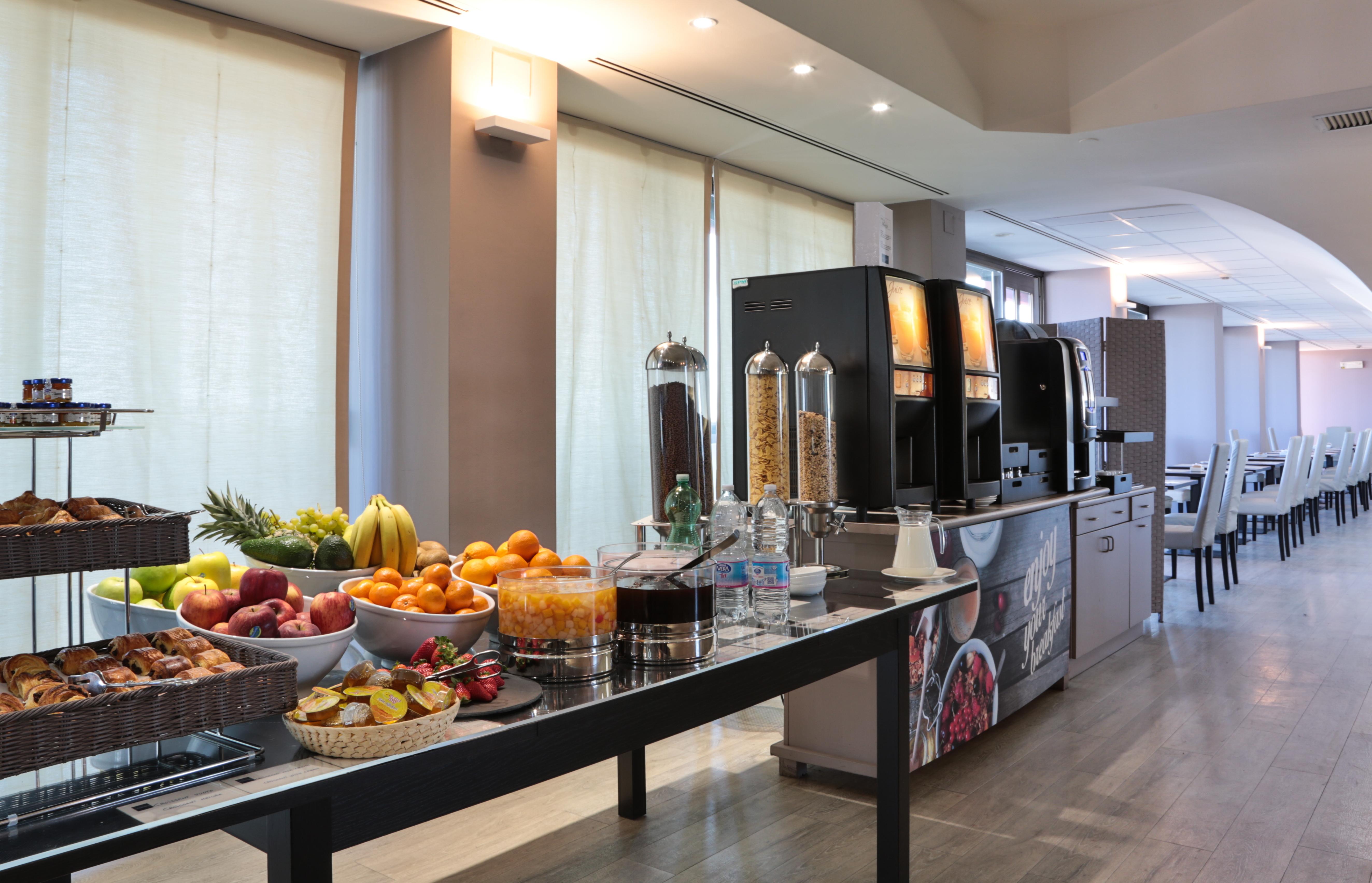 Una Hotels Hotel & Residence Contessa Jolanda Milano — Photos 2